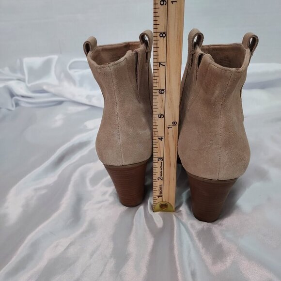 J Crew Eaton Pull On Suede Ankle Bootie Size 9.5 - Picture 5 of 6